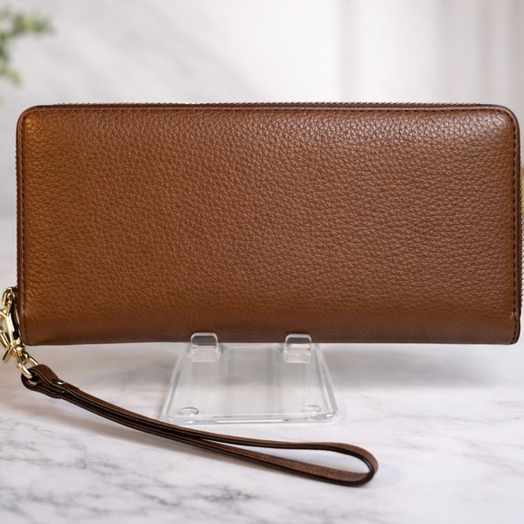 Michael Kors brown Jet Set Travel Large Zip Around Wristlet Wallet - Picture 3 of 8